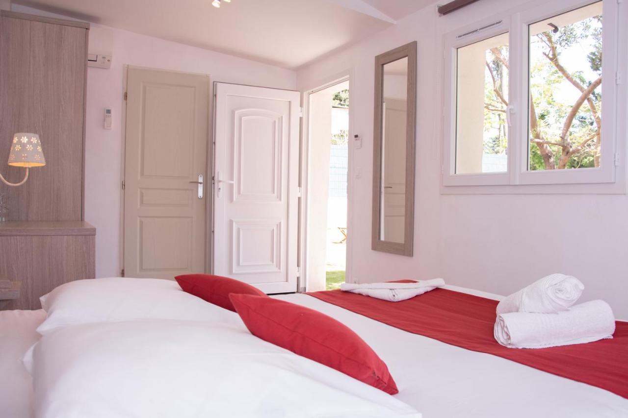 & La Hotel 3*